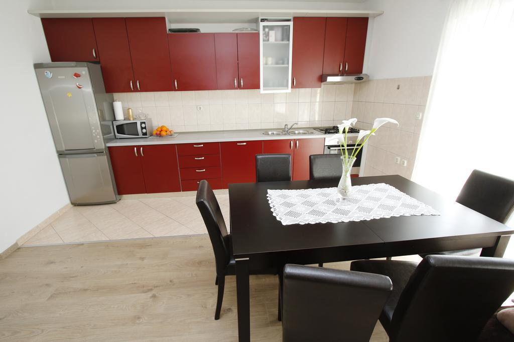 Apartments Dundic Makarska Exteriör bild